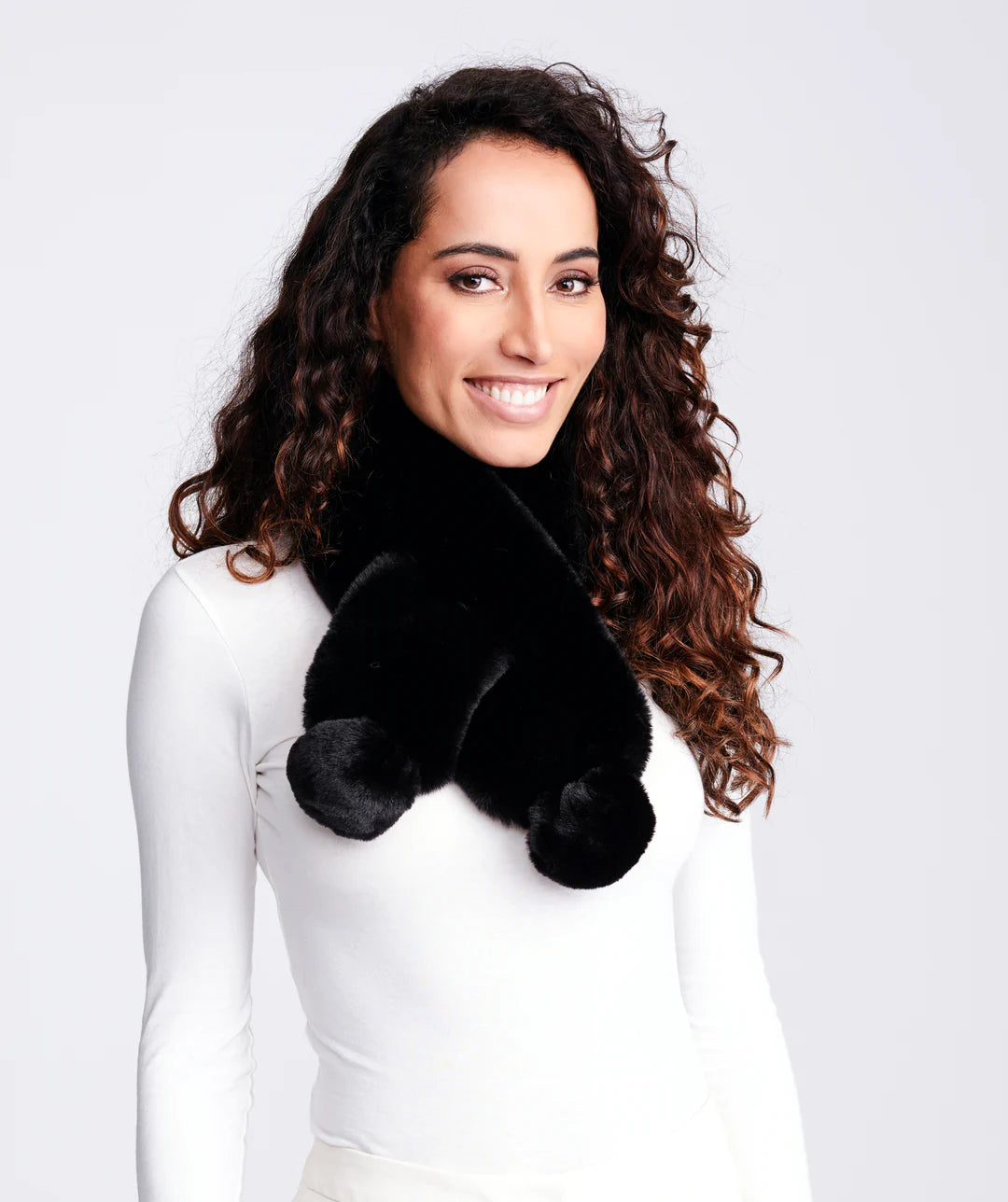 Faux Fur Crossover Scarf - Black