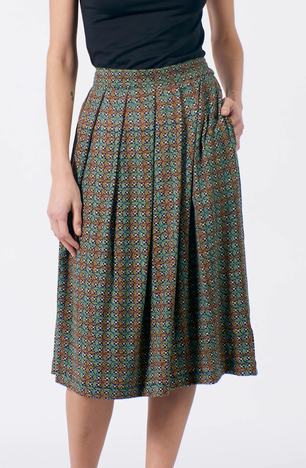 Maggie Skirt in Green Leaf