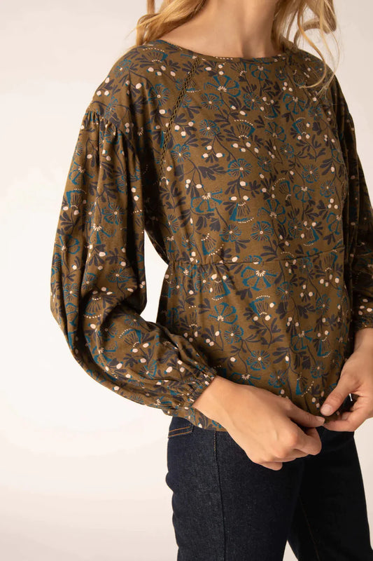 Hedgerow Autumnal Print Top in Khaki